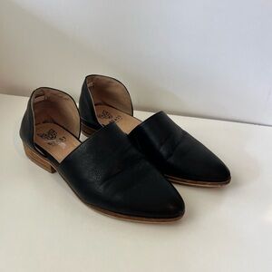 Beast Fashion: Black Leather shoes size 5.5